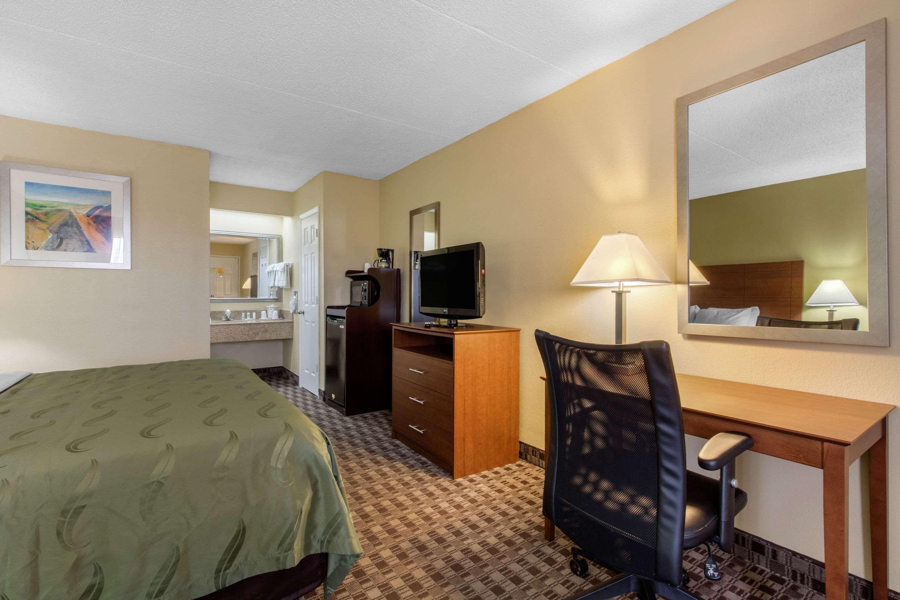 Quality Inn Лебанон Экстерьер фото